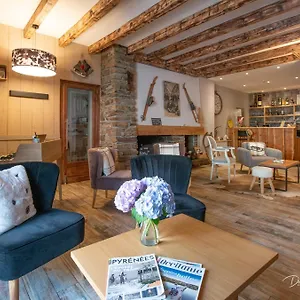 La Rencluse Hotel