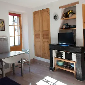 Proche Station Appartement